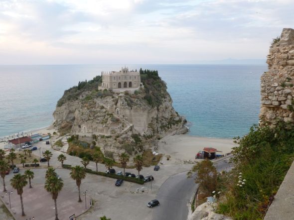 Utsikt från gamla stan i Tropea