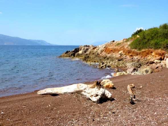 Röda stranden på Trizonia