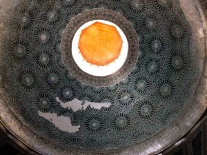 Takkupolen i kakelmosaik