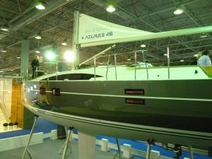 Azuree 46, som byggs av Sirena Marine i Turkiet