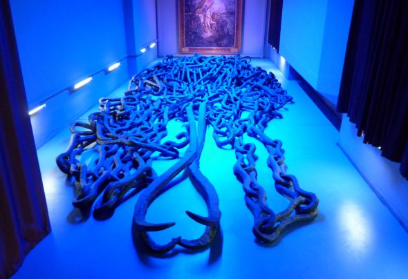 Kättingen som spärrade av Gyllene hornet