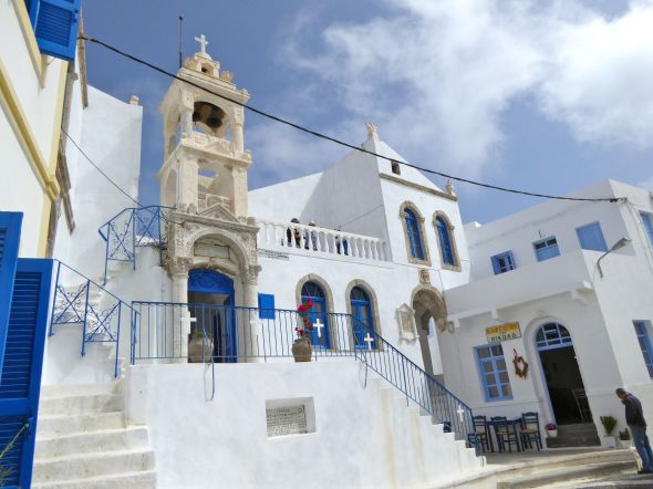 En av kyrkorna i Nikia