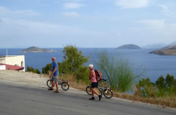 Thomas och Anette på cykel