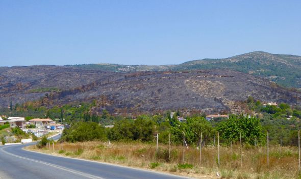 Samos skogsbrand.jpg